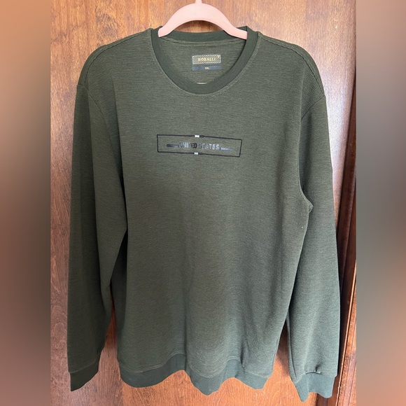 Roballi Other - ROBALLI Men’s Ribbed Crewneck Size XXL